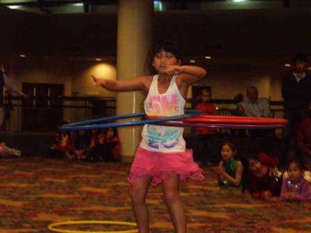 Kasen hula hooping in the talent show